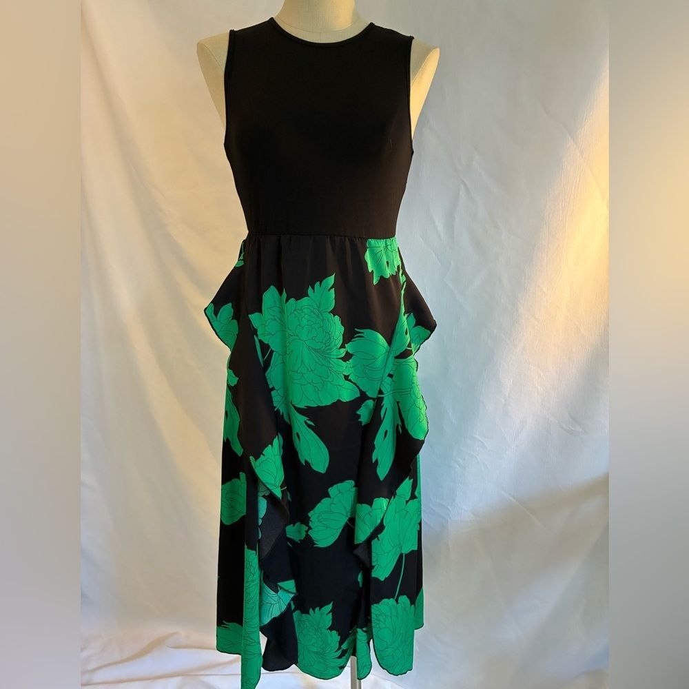 BTFBM Black & floral green sleeveless long dress round neck flowy skirt size S